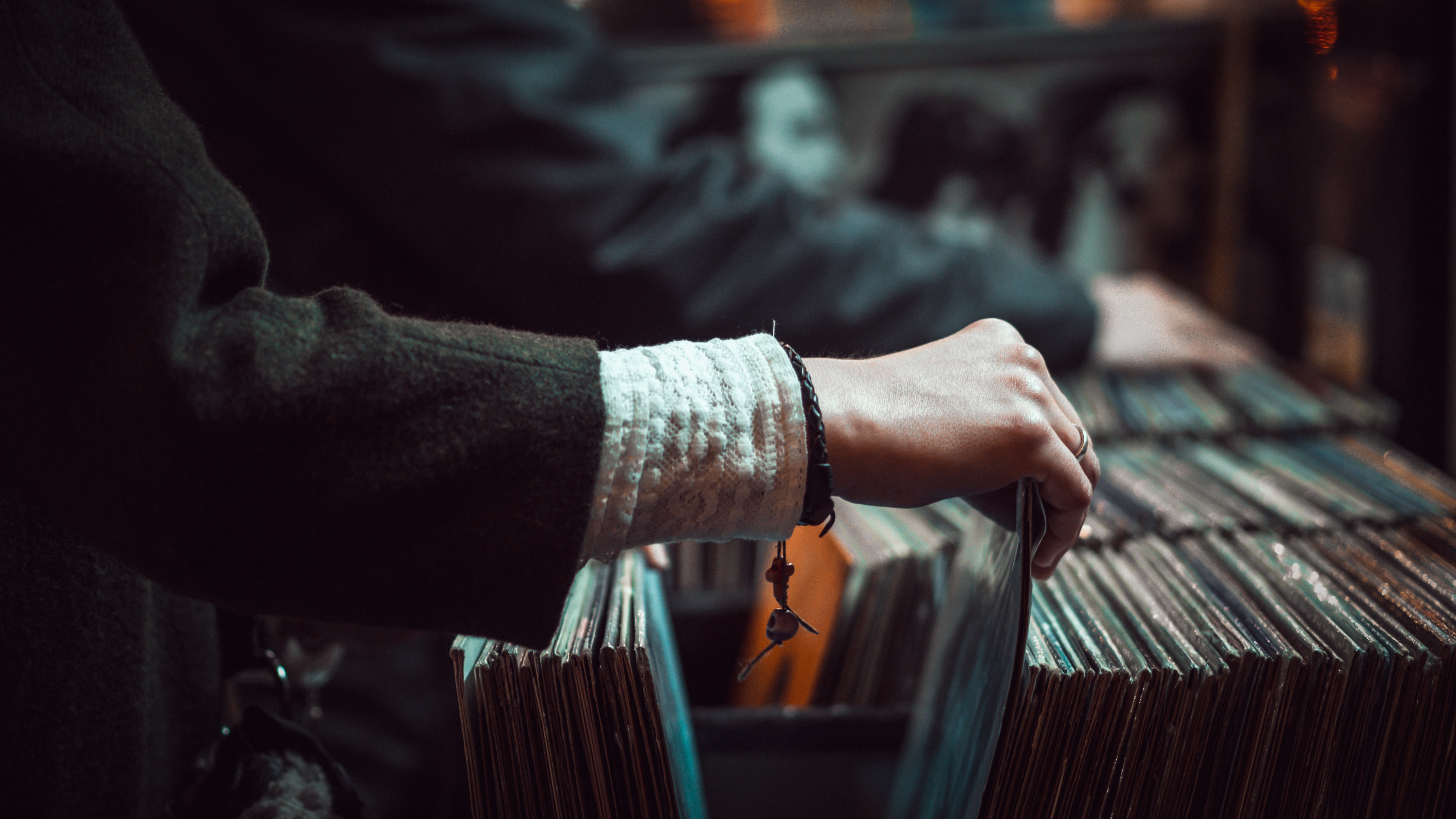 Sorting records